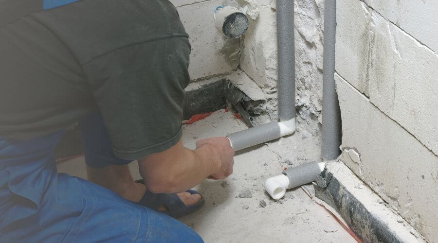Expert burst pipe repair services in Sharples, WV